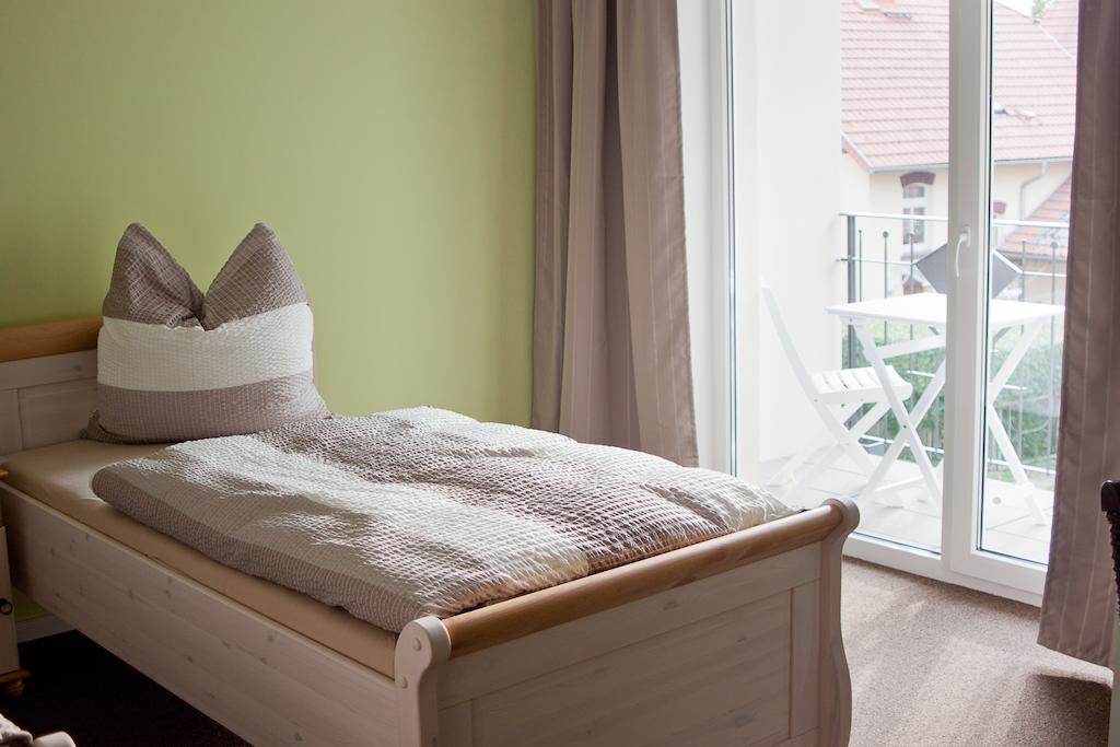 Cafe Hehrlich - Cafe, Pension & Mehr Bad Tennstedt Room photo